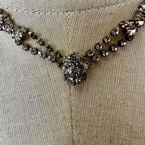 Rhinestone necklace - Picture 2 of 10